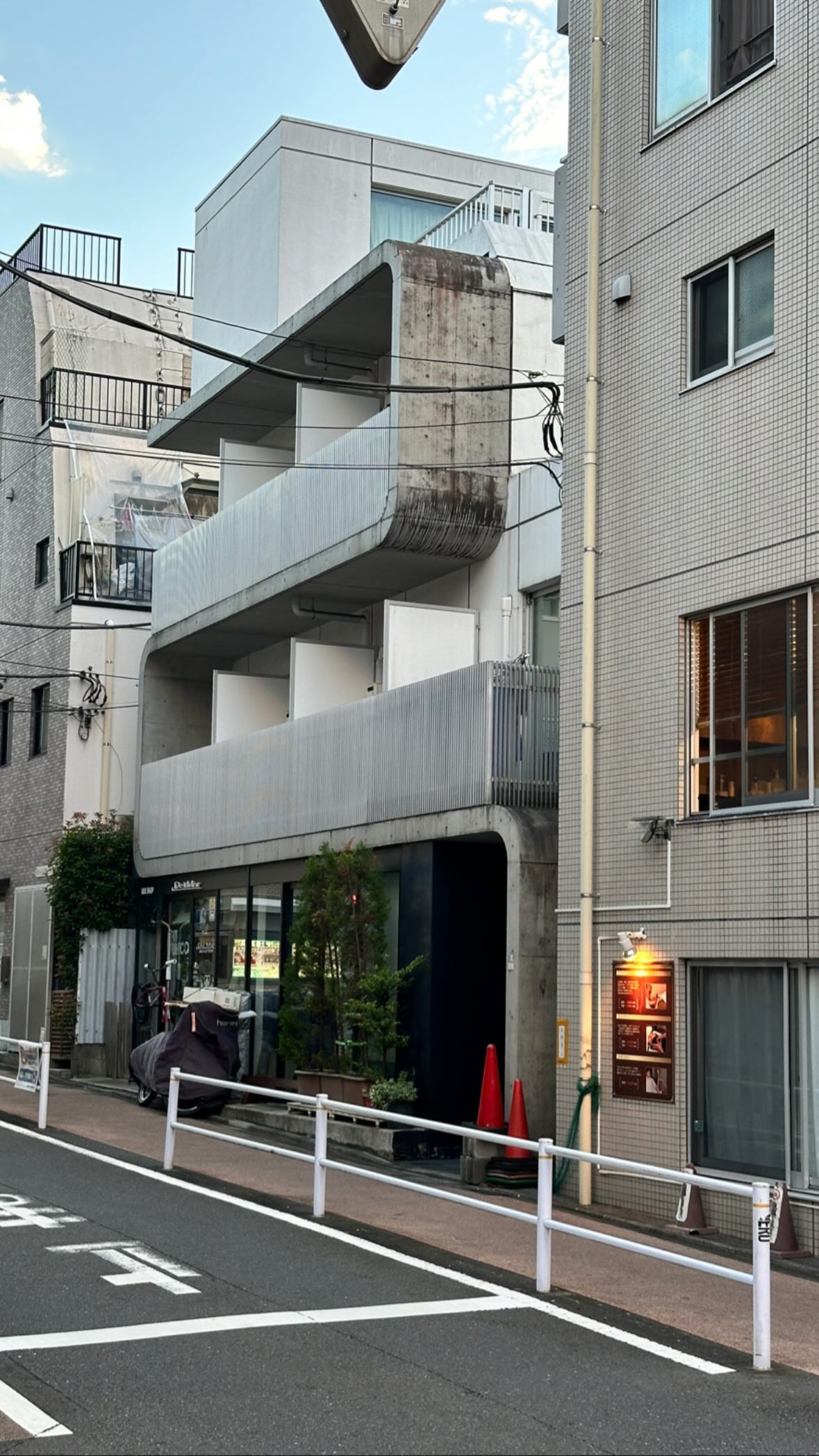 Image for post 1695728556